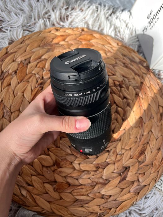 Canon EF 75–300mm f/4–5.6 III Covasna • OLX.ro