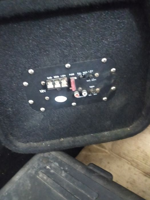 Продам сабвуфер рабочем состоянии