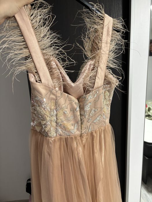 Rochita (Atelier Mihaela Mitran)