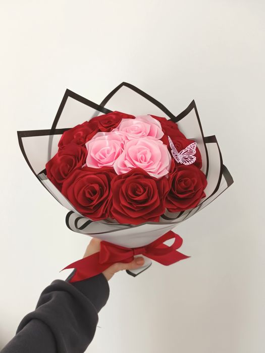 Букет за осми март