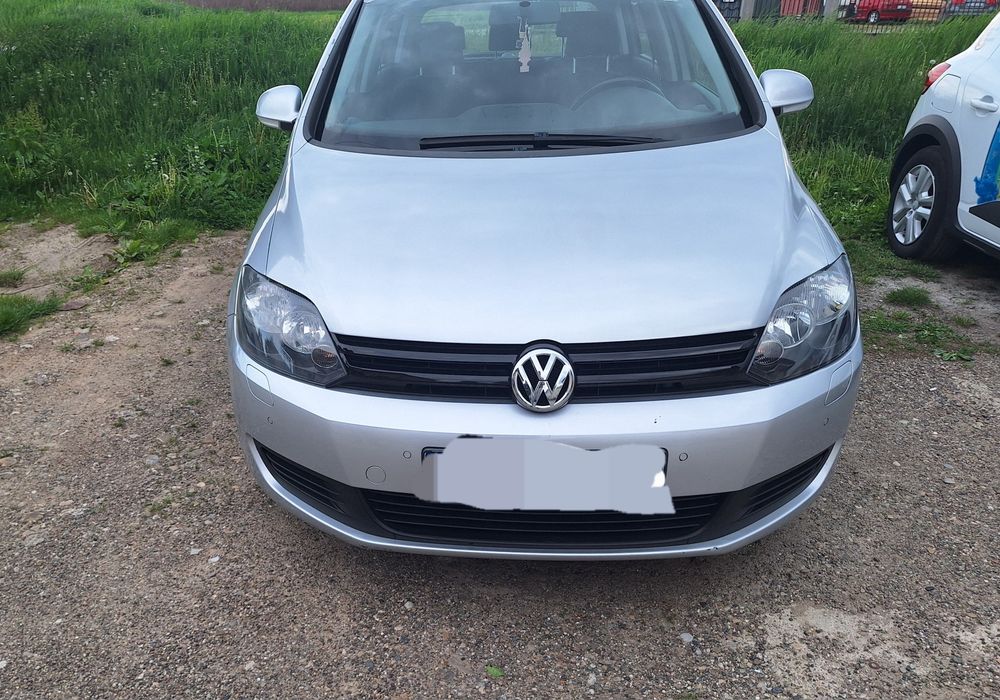 VOLKSWAGEN Golf Plus 2011 — imagine 3