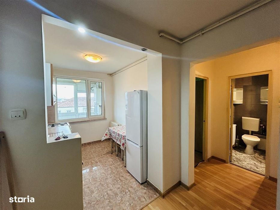 Apartament 2 camere de vânzare - 47 mp + balcon mare - Mihai Viteazu — fotografia 1