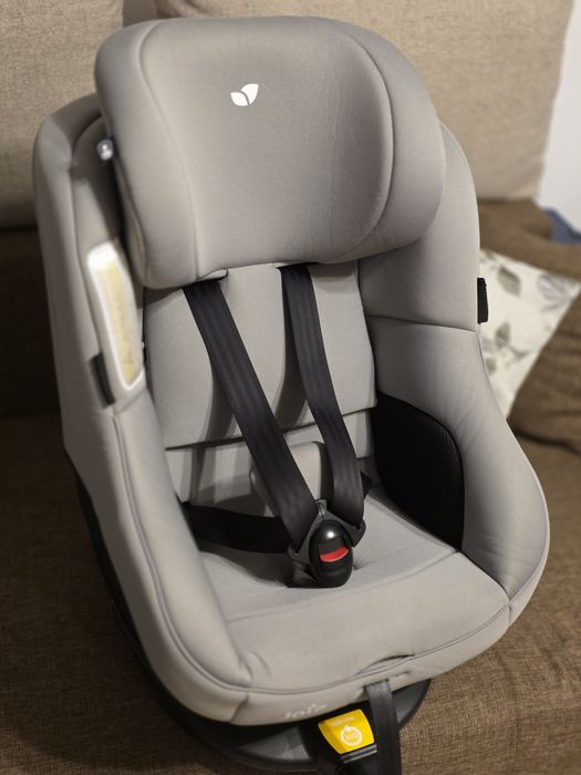Vand scaun auto isofix i-Spin Joie 360 pt copii 0 - 18kg in stare exce