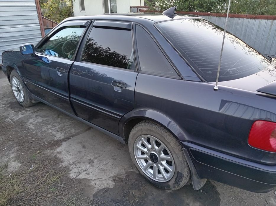 Продам ауди б4, 93г