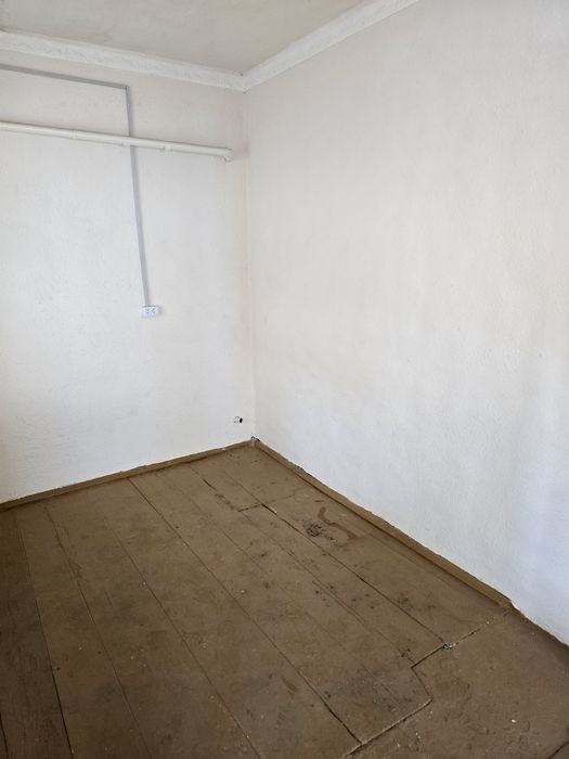 Sirdaryo tumanida srochna uy sotiladi