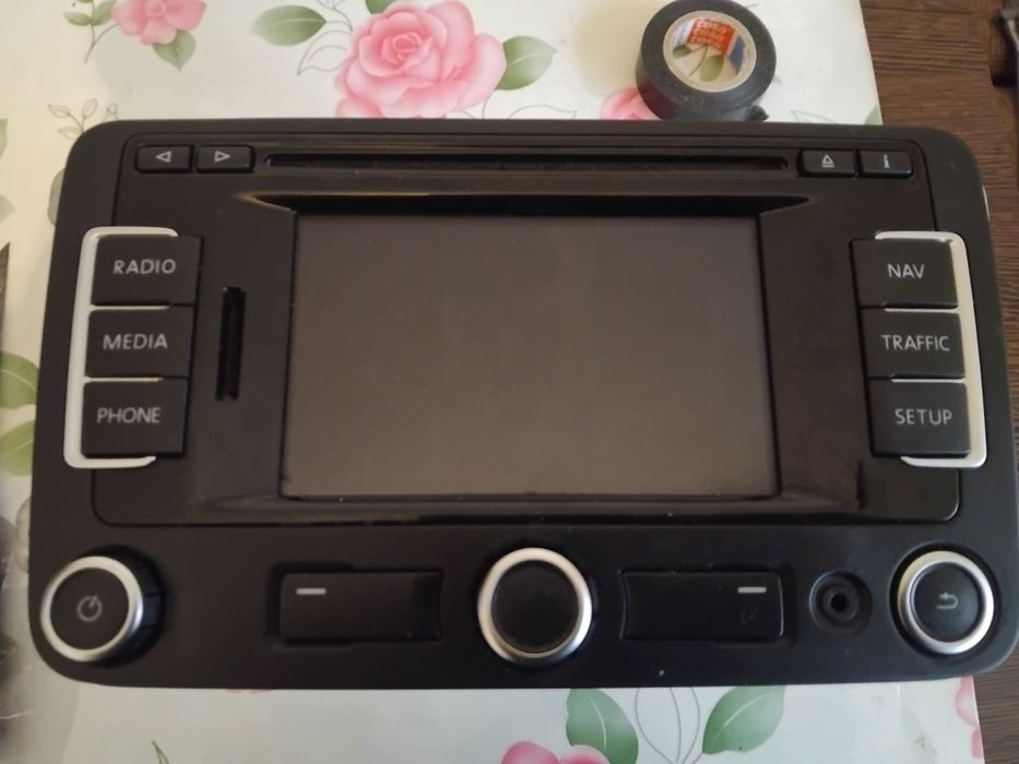 Navigatie originala Vw Golf 5 , passar b6, etc