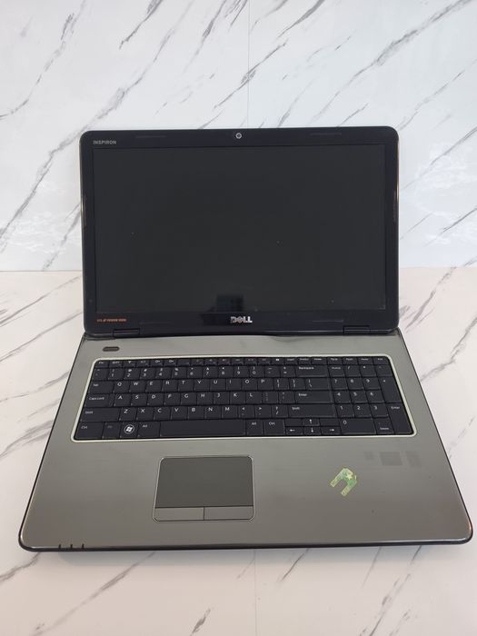 Lot 11 laptopuri