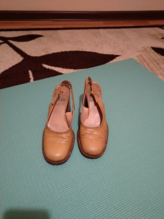 Обувь жен.35 размер все за