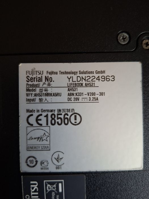 Ноутбук Fujitsu .