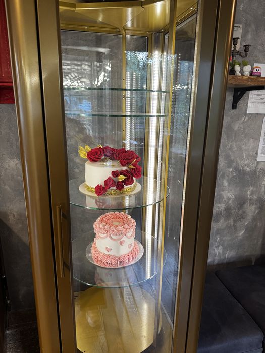 Кондитерская витрина, холодильник