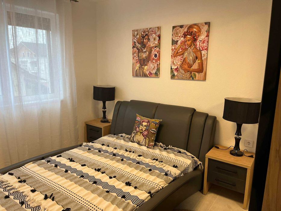 Apartament de inchiriat , complet mobilat si utilat ! Prima inchiriere