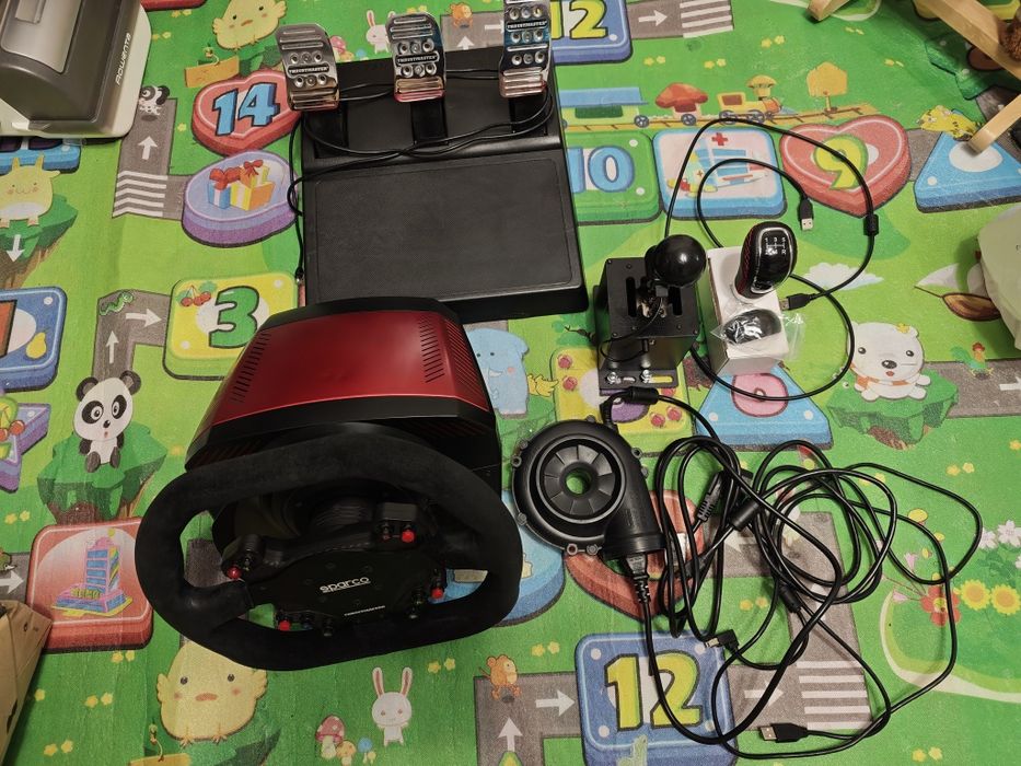 Thrustmaster 6.4Nm TS XW PC Xbox pedale și schimbător Racer