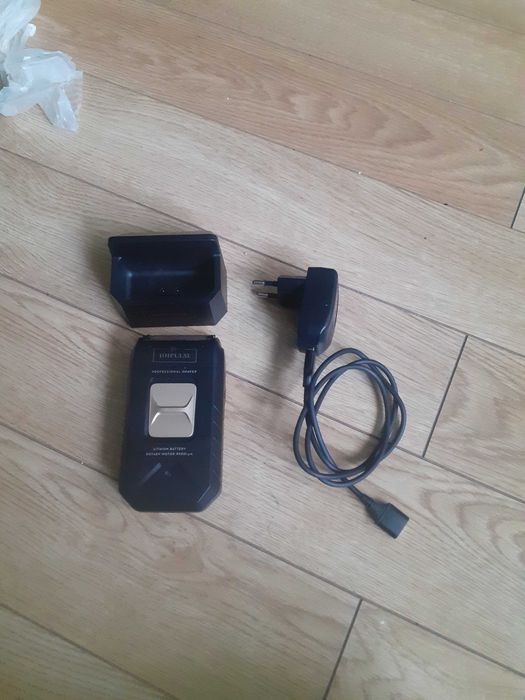 aparat ras profesional cu acumulator
