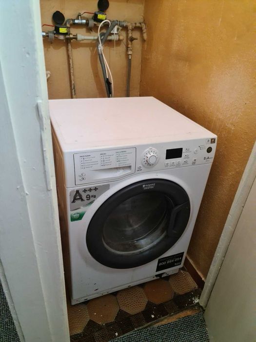 Дава се под наем Двустаен апартамент в Бургас, Славейков - 62 кв.м за 425 € - Снимка #2