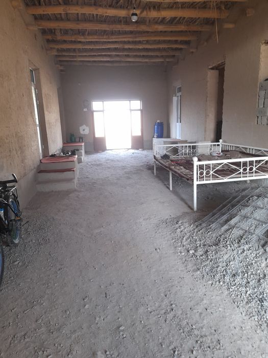 Янги участка сотилади домага бартирам бор устига берсайиз келишамиза