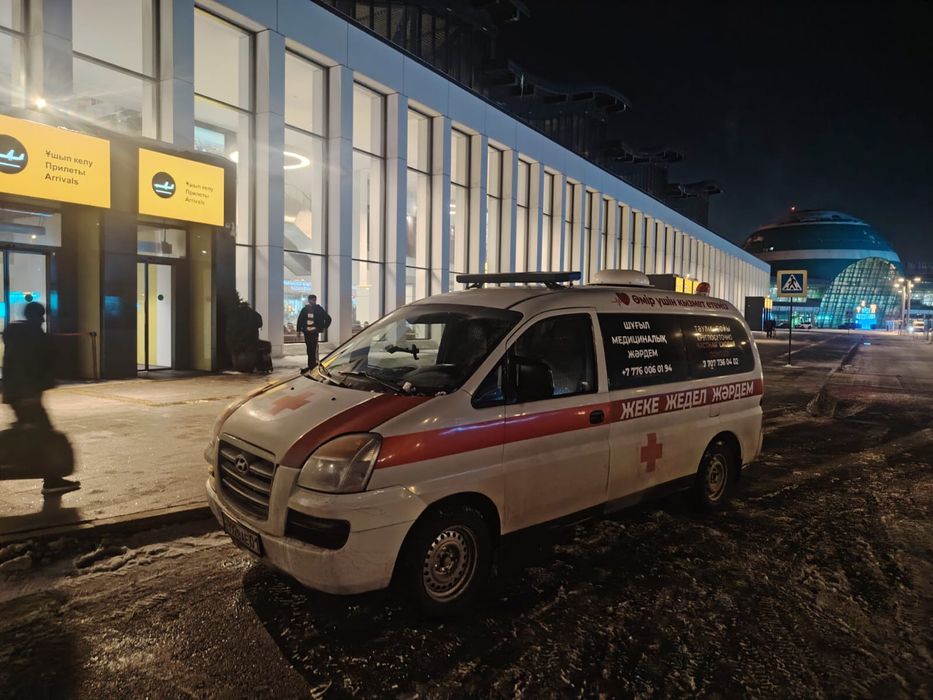 Перевозка лежачих людей.Инватакси