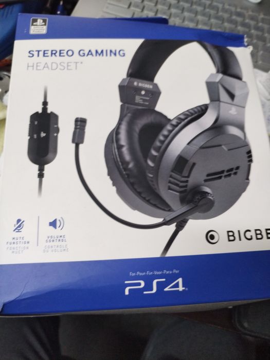 Стерео слушалки за игри за PS4, PC, MAC и мобилни устройства.