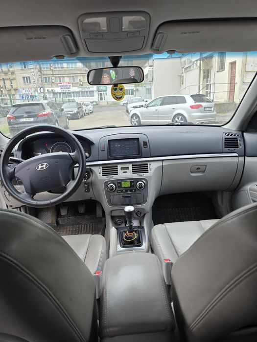 Hyundai Sonata 2.0