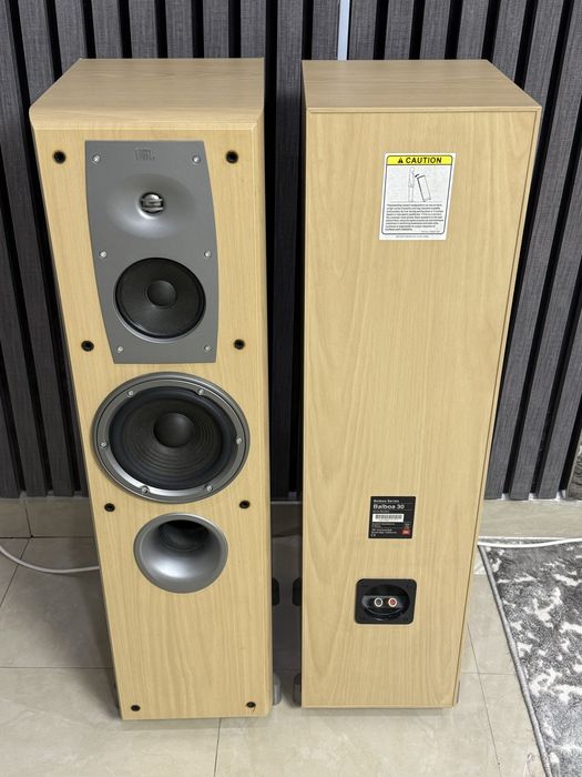Boxe JBL Balboa 30 si statie pioneer vsx329