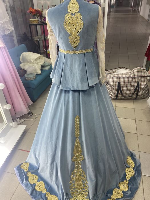 Свадебные платья