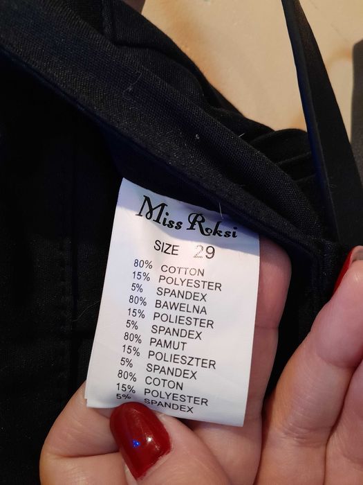 Pantaloni dama noi