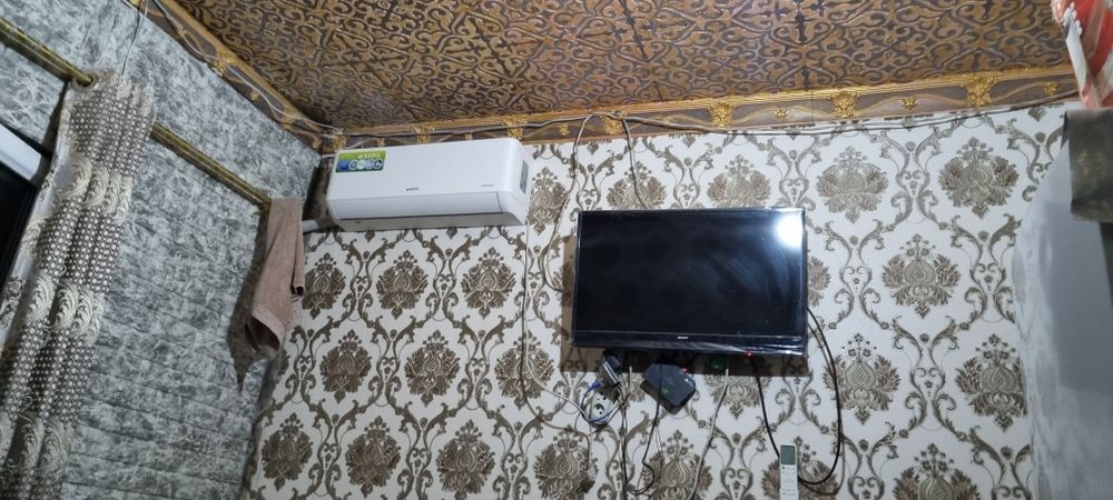 Продам 4 комнатную квартиру срочно