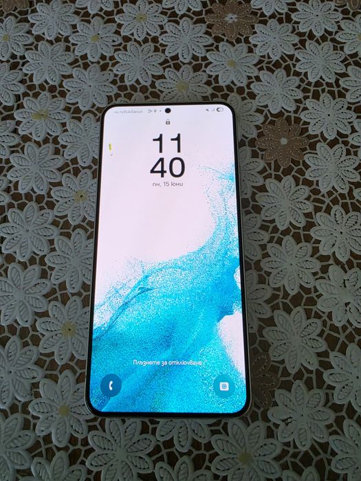 Samsung S 22 + 128 8 GB