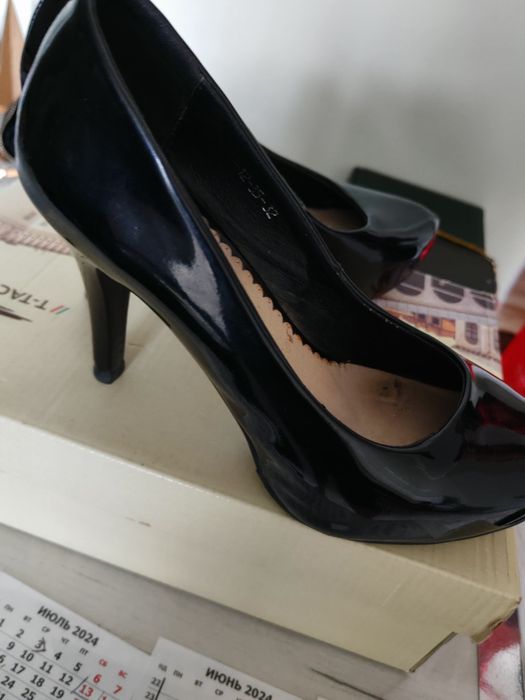 Продам туфли 35 размера