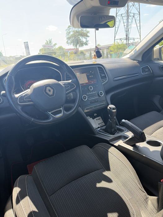 Renaul Megane 1.5DCI -Euro6- senzori 360*/ Camera Faza Lunga/ NAVI/Carlig/ Garantie 12 luni