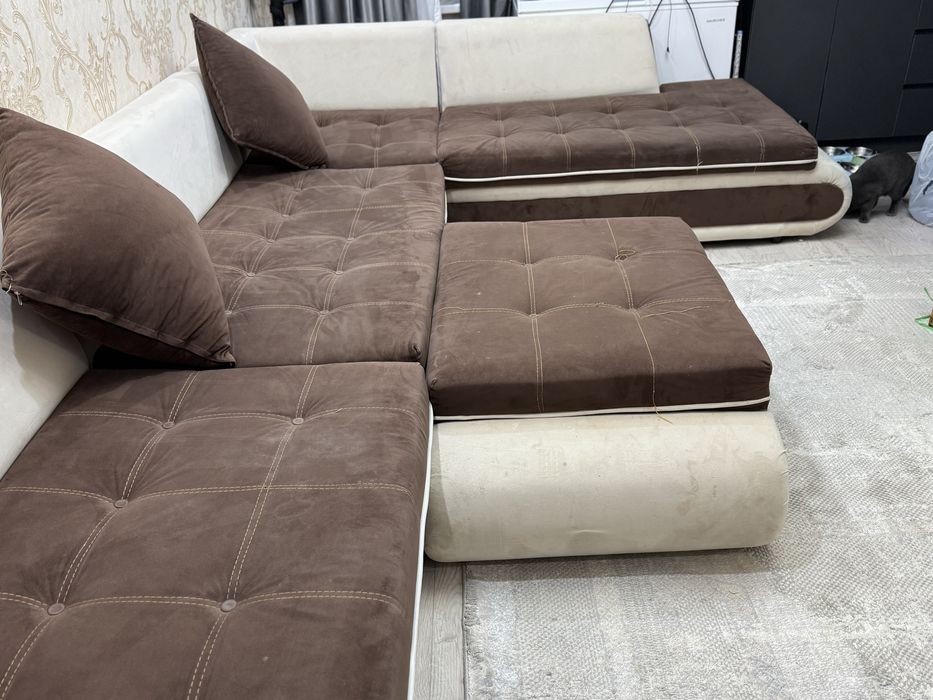 Угловой диван для дома