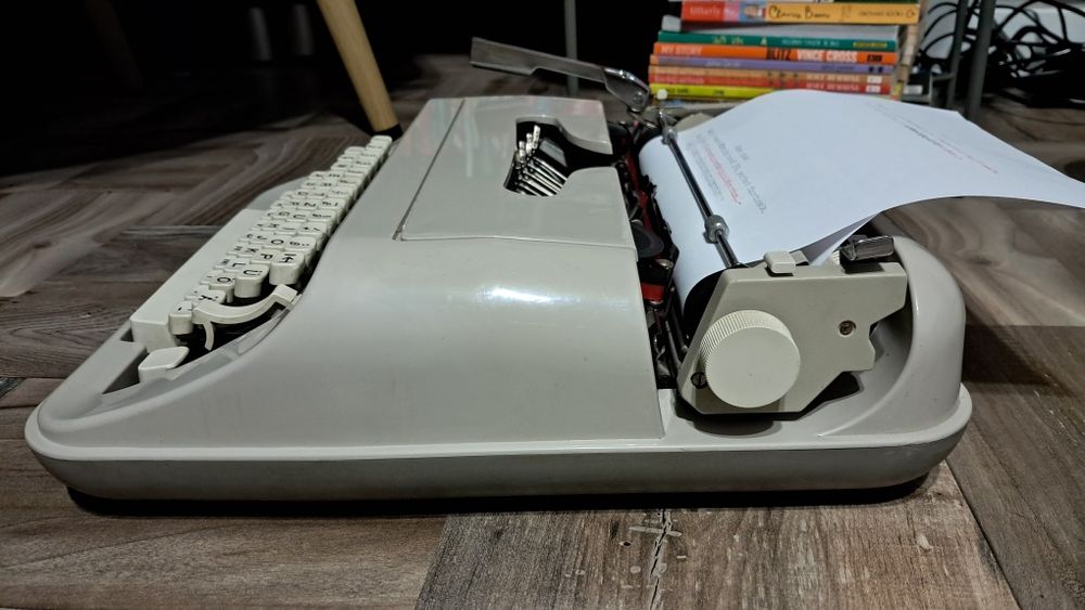 Mașină de scris  Privileg