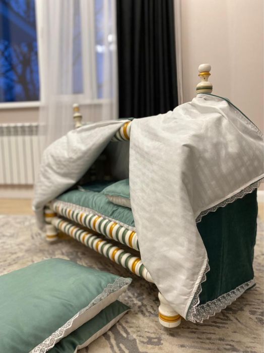 Г.Уральск! Продам бесік!