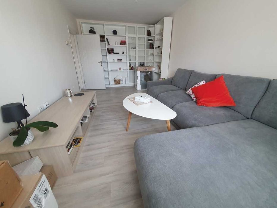 Persoana fizica, inchiriez apartament luminos, 2 camere