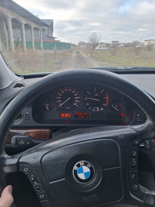 Vand BMW E39  2001
