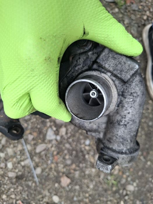 Vand turbina ford focus 2 motor 1.6 diesel 90 kai buna