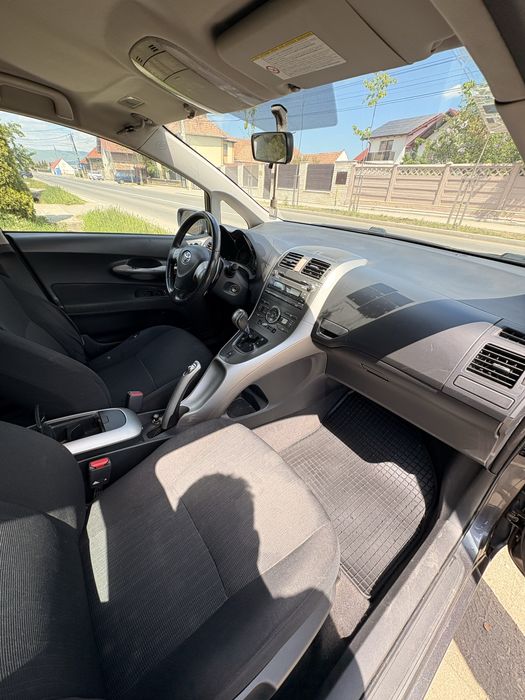 Toyota Auris 2008 - NEGOCIABIL
