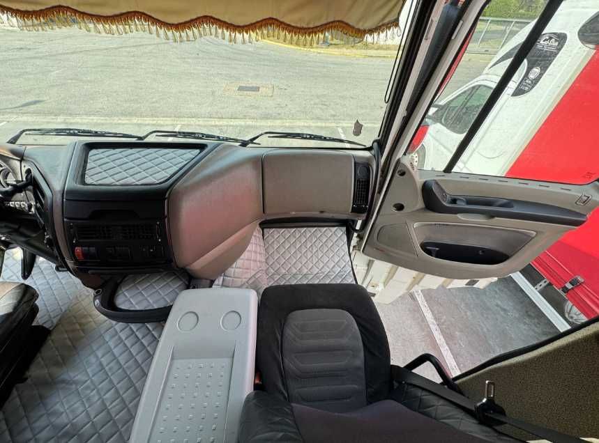 Dezmembrari camioane DAF XF106 XF105 CF85 CF75 LF55  MX11/13 Piese DAF