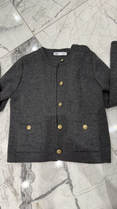 ZARA вълнена жилетка