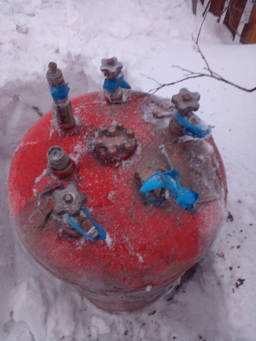 Газовый автомобиль балон