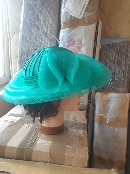 Pălărie pentru nunti