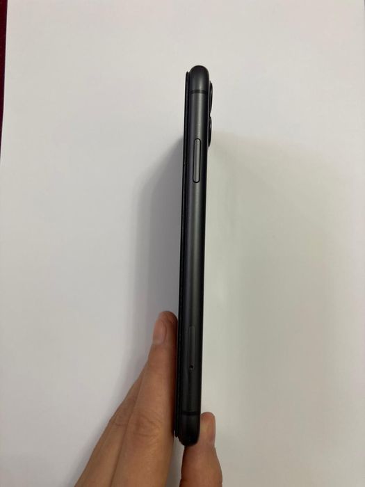 IPhone 11  сатылады.