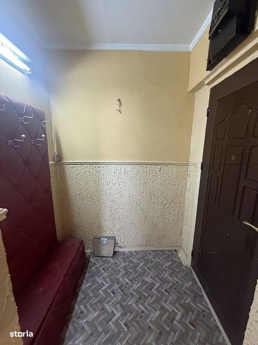 De vânzare apartament 2 camere decomandat 57 mp et 3