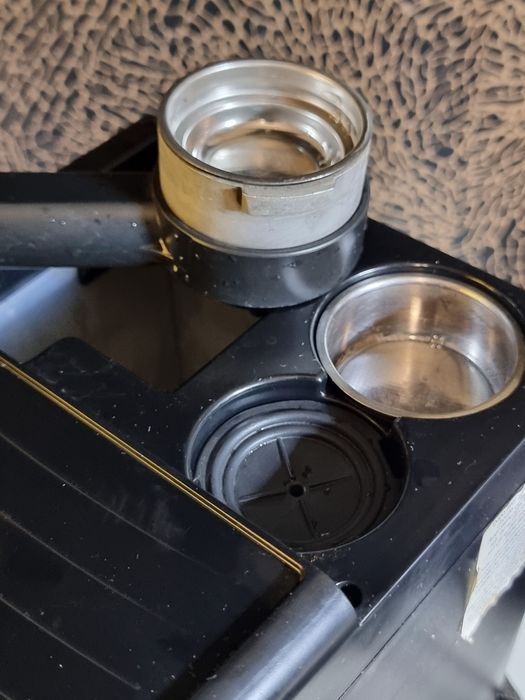 Кафемашина Saeco Poemia