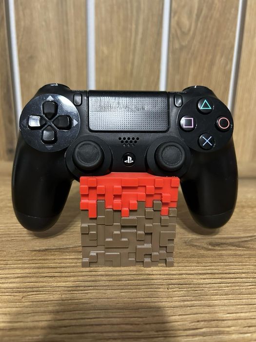 Стойки и аксесоари за PS4 и PS5 контролери и конзоли