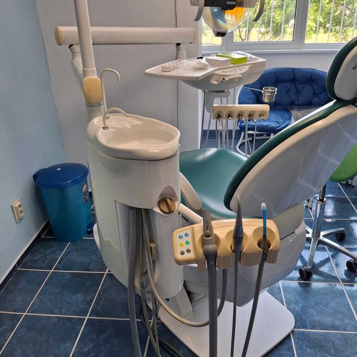 Стоматологичен кабинет с едно работно място