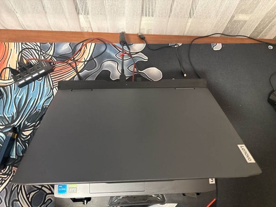 Продавам лаптоп lenovo ideapad gaming 3 БАРТЕР НА ГЕЙМЪРСКИЙ КОМПЮТЪР