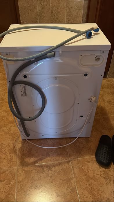 Стиральная машина Hotpoint Ariston