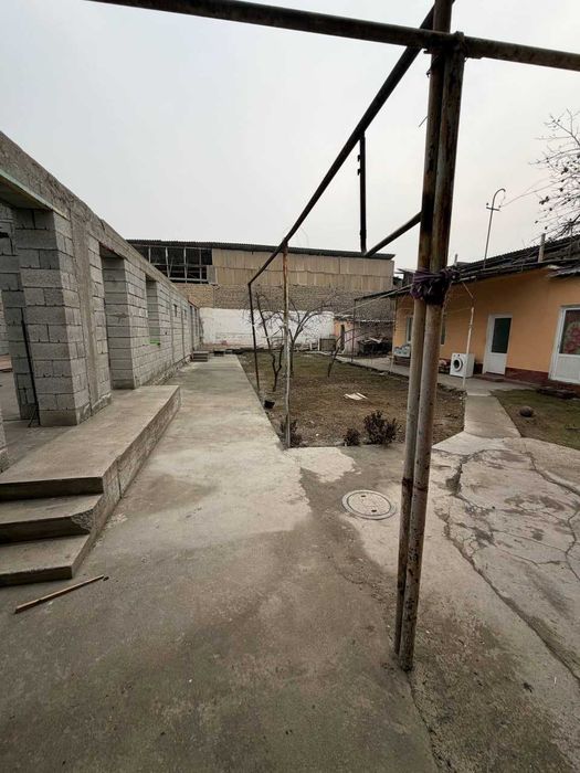 Широткада 6 сотихли ховли, 10 хонали