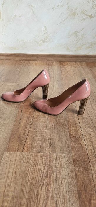 обувки на ток Musette