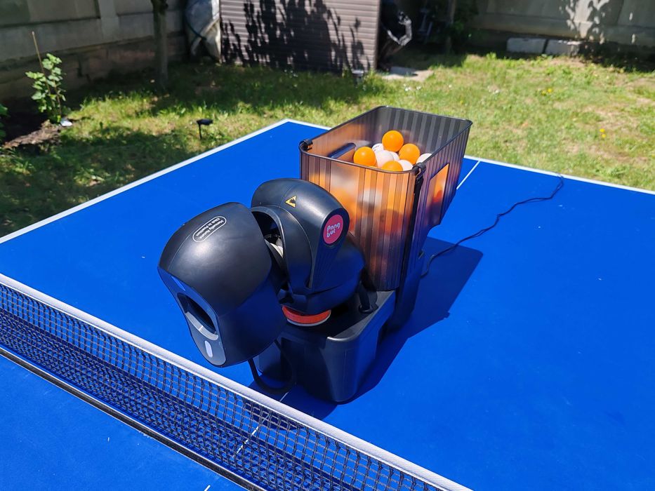 Robot tenis de masa